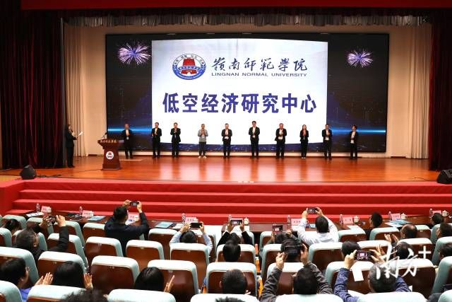 67afdca2d5754690a08878c4de26afb5_batchwm.jpg 67afdca2d5754690a08878c4de26afb5_batchwm.jpg