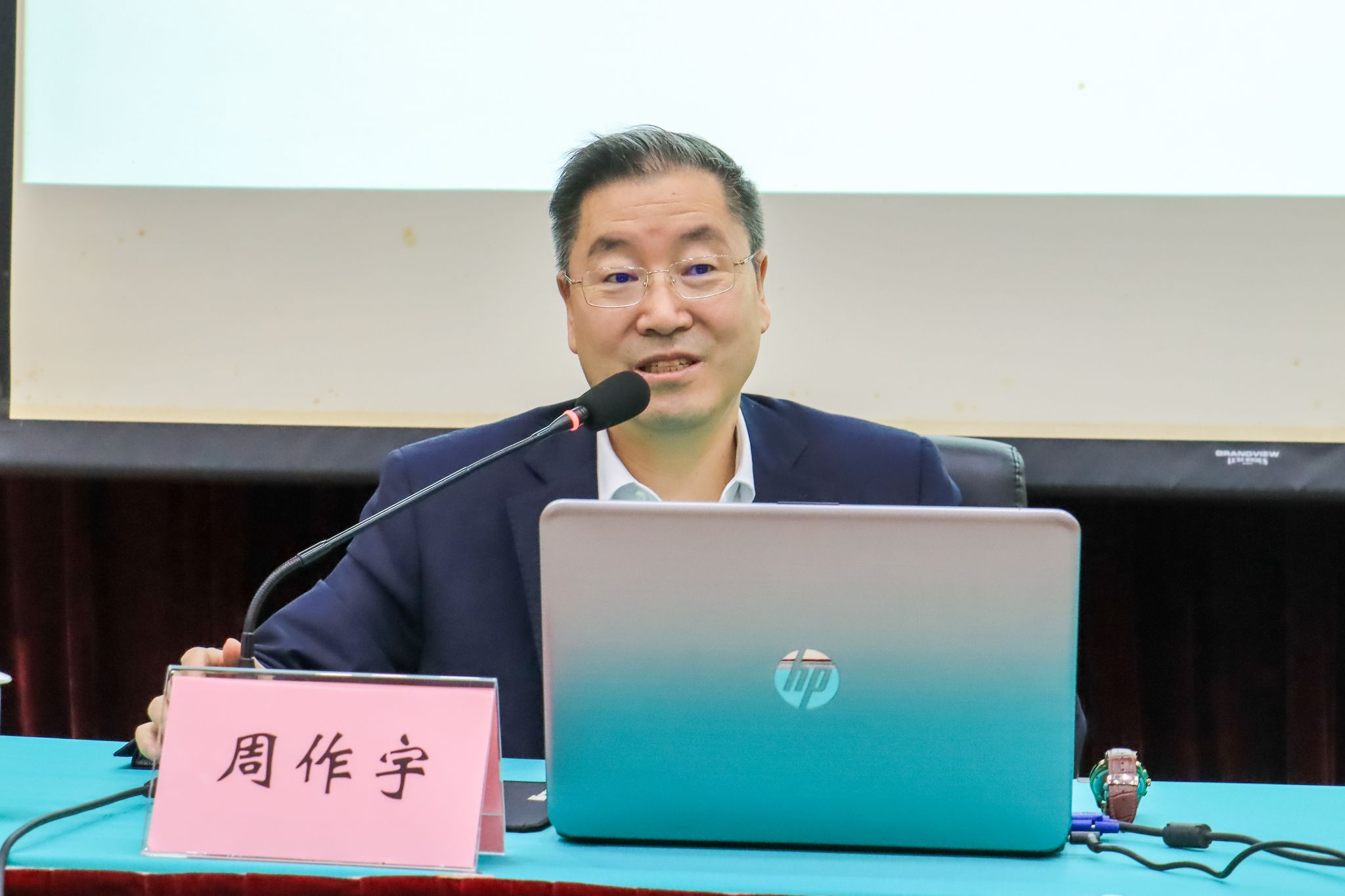 李心渝摄-周作宇特写 (1).JPG